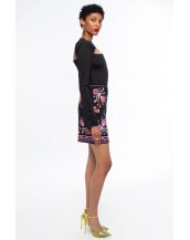 EMBLEM MINI SKIRT